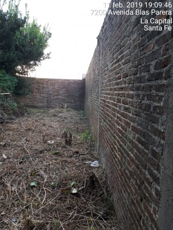 Terreno sobre avenida